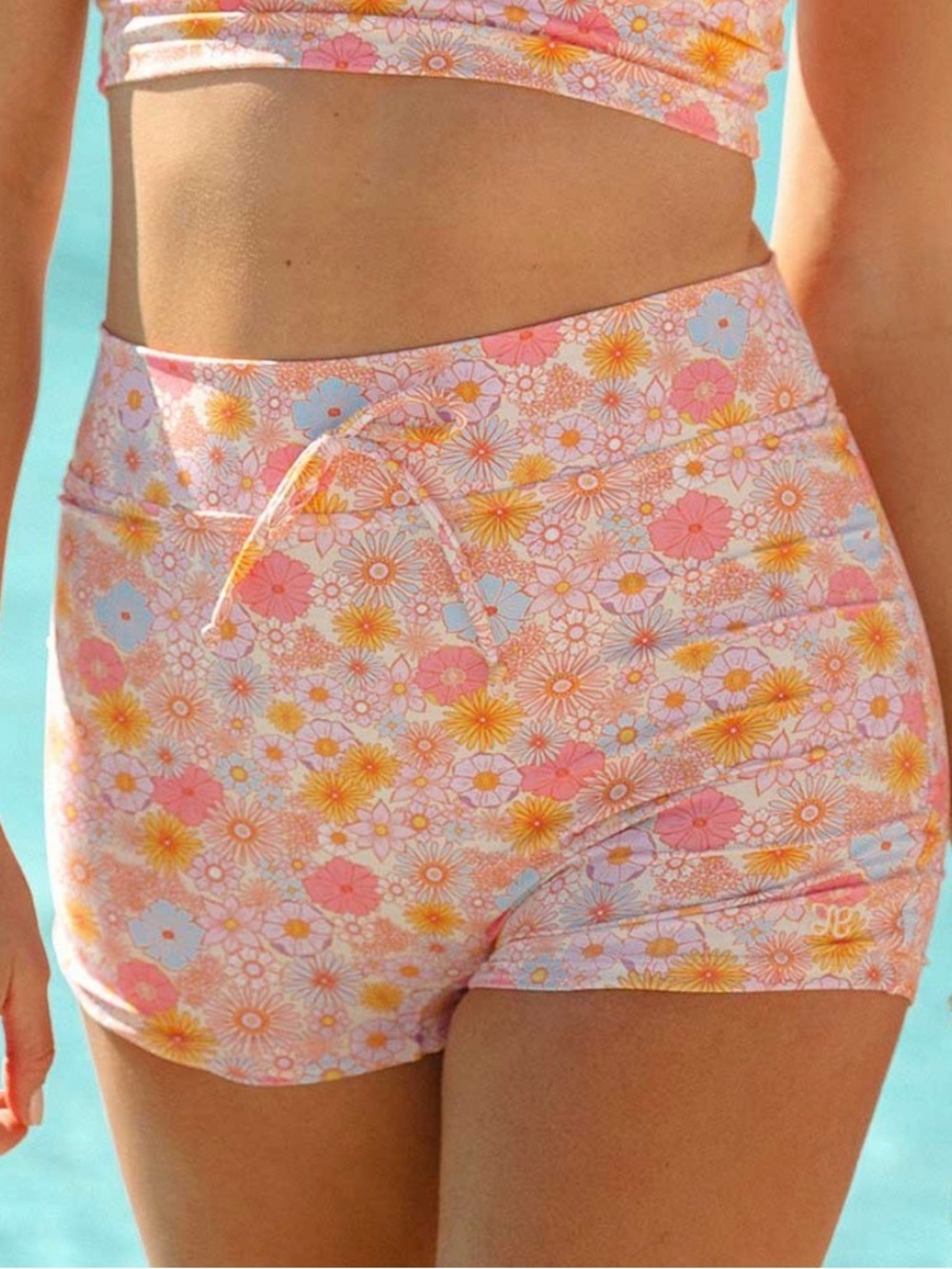 Albion Darling Pink Swim Shorts in size small